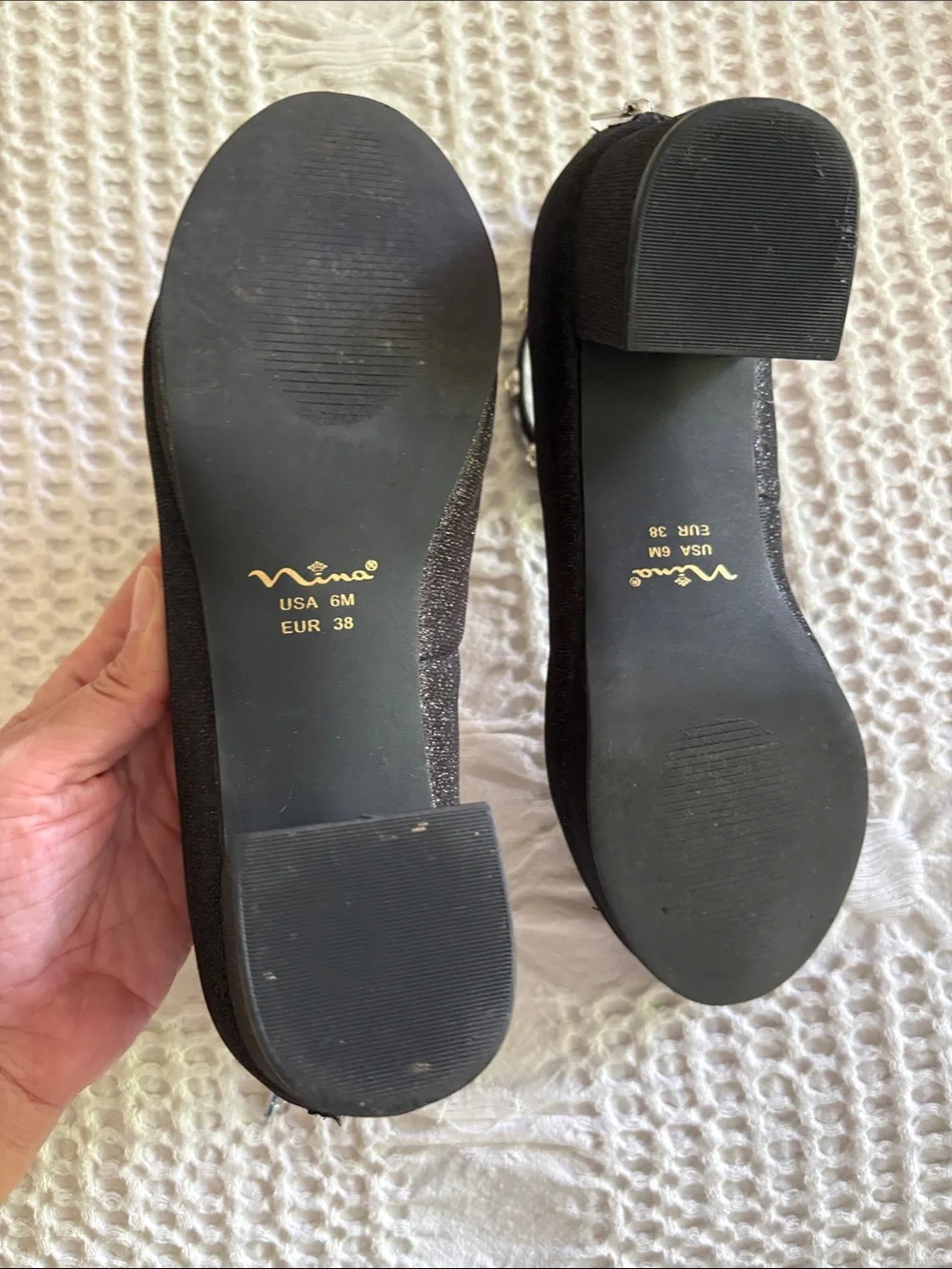 Nina Black youth dress shoes size 6M